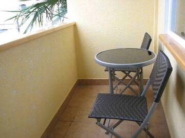 Фото номера Трехместный номер &quot;Комфорт&quot; Гостиница Guest House Natali г. Алупка 5