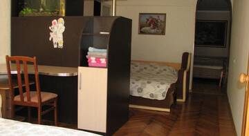 Фото номера Стандартный семейный номер Гостиница Guest House Natali г. Алупка 3
