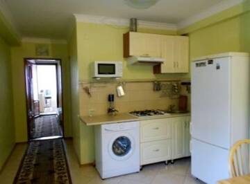 Фото номера Семейный номер с балконом Гостиница Guest House Lenina 35 г. Алупка 4