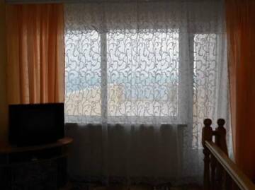 Фото номера Люкс с кроватью размера &quot;king-size&quot; и видом на море Гостиница Guest House Lenina 35 г. Алупка 14