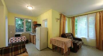 Фото номера Семейный номер-студио Гостиница Guest house Ostrovok leta г. Алупка 5