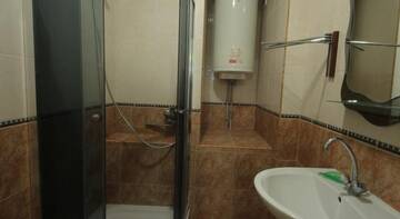 Фото номера Семейный номер-студио Гостиница Guest house Ostrovok leta г. Алупка 6
