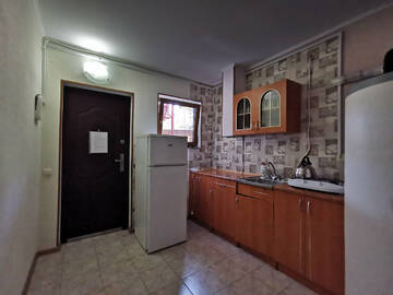 Фото номера Трехместный номер с балконом Гостевой дом  Лавровый Сад г. Алупка 13